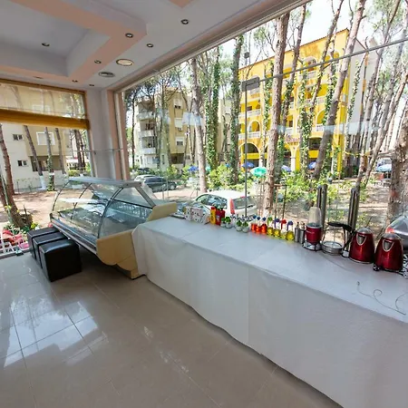 Hotel Intea 3* Golem (Tirana)