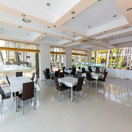 Hotel Intea Hotel Golem (Tirana)