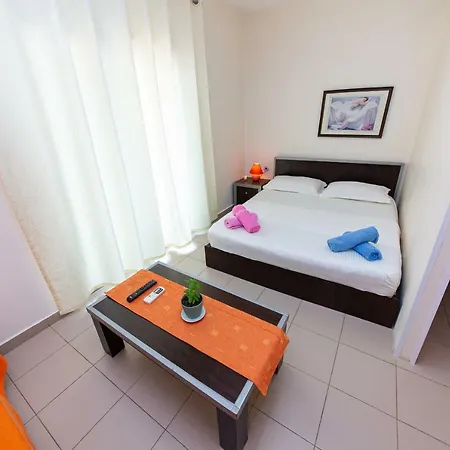 Hotel Intea Golem (Tirana)